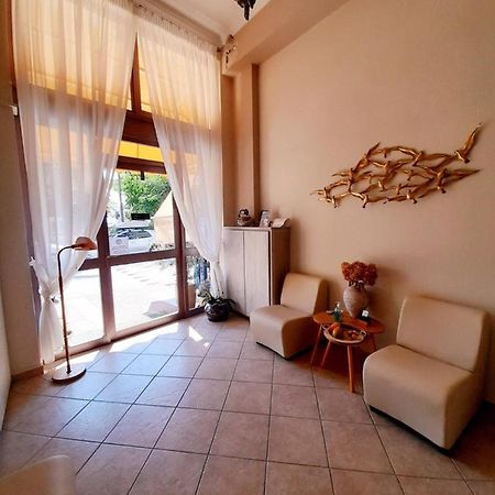Ανθέμιο Aparthotel Λουτράκι Εξωτερικό φωτογραφία