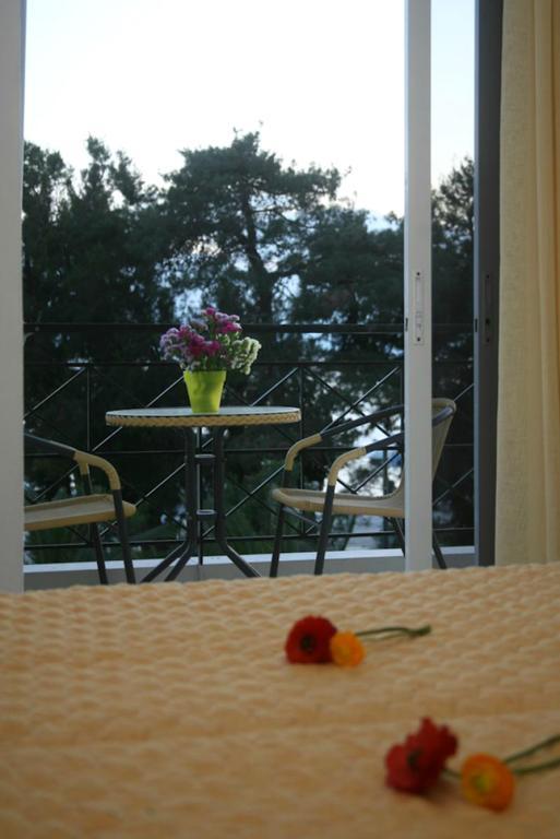 Ανθέμιο Aparthotel Λουτράκι Εξωτερικό φωτογραφία